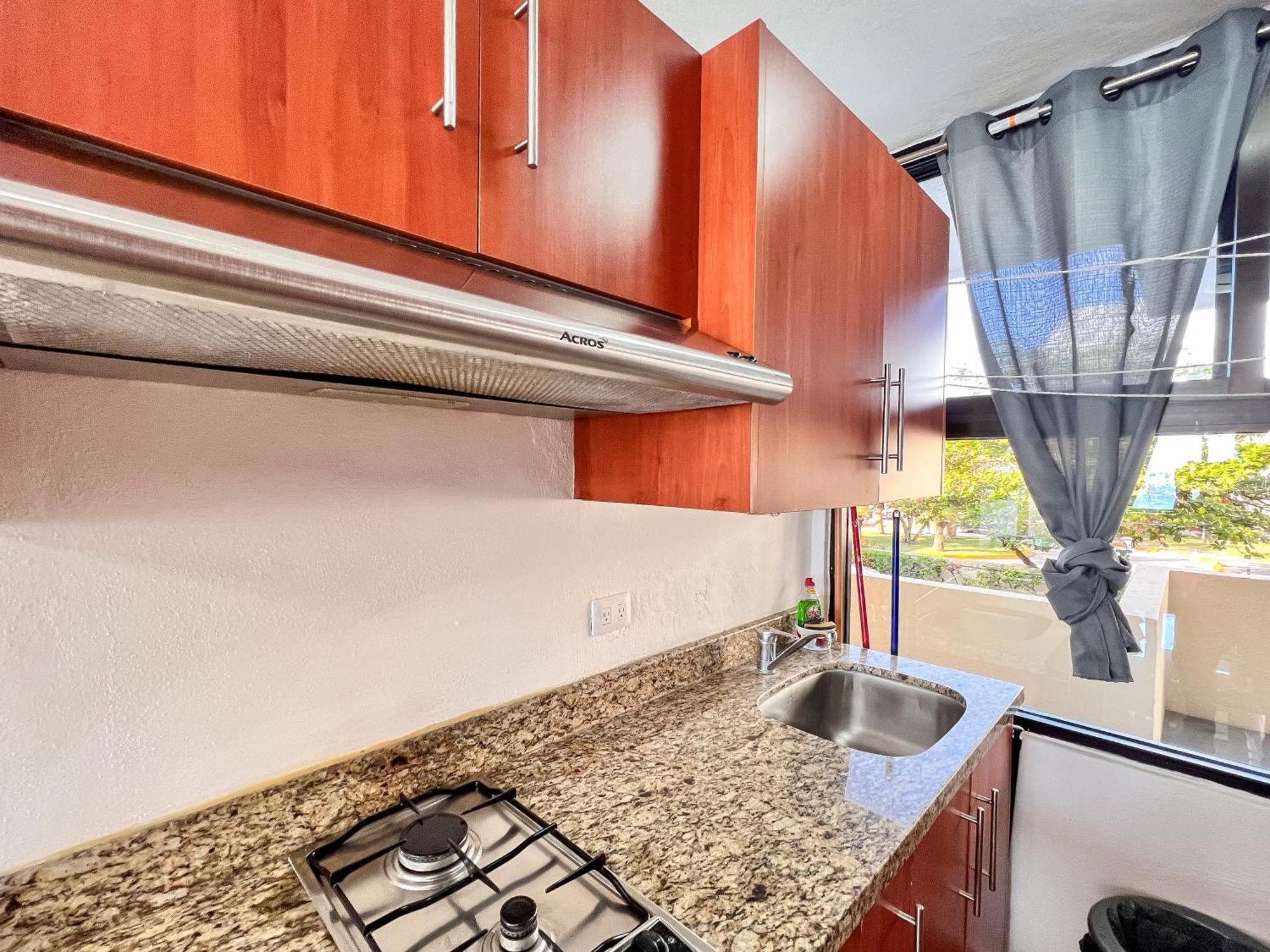 Bello Mar De Cancun, Beautiful 2Br 2Ba Condo Overlooking Beach Spectacular View! Exterior photo